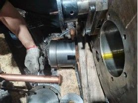 約克螺桿式壓縮機(jī)維修