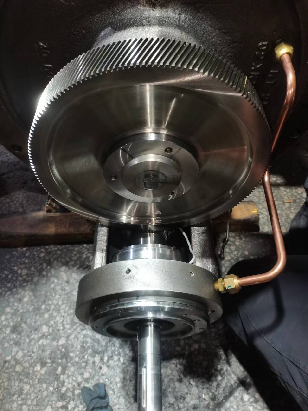 開利離心式壓縮機(jī)